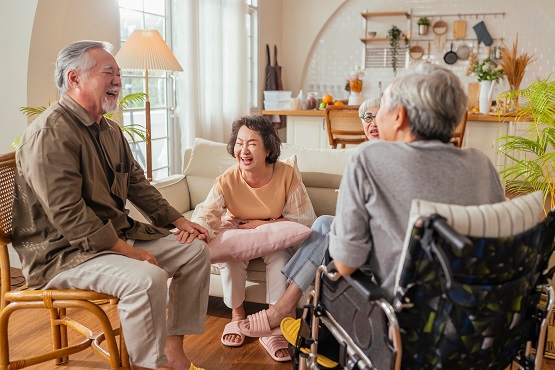 how-to-boost-socialization-among-seniors